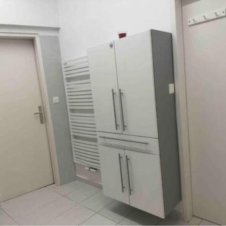 Klimatisiertes Dachgeschoss City Apartment In Zentrum Wiens Bagian luar foto