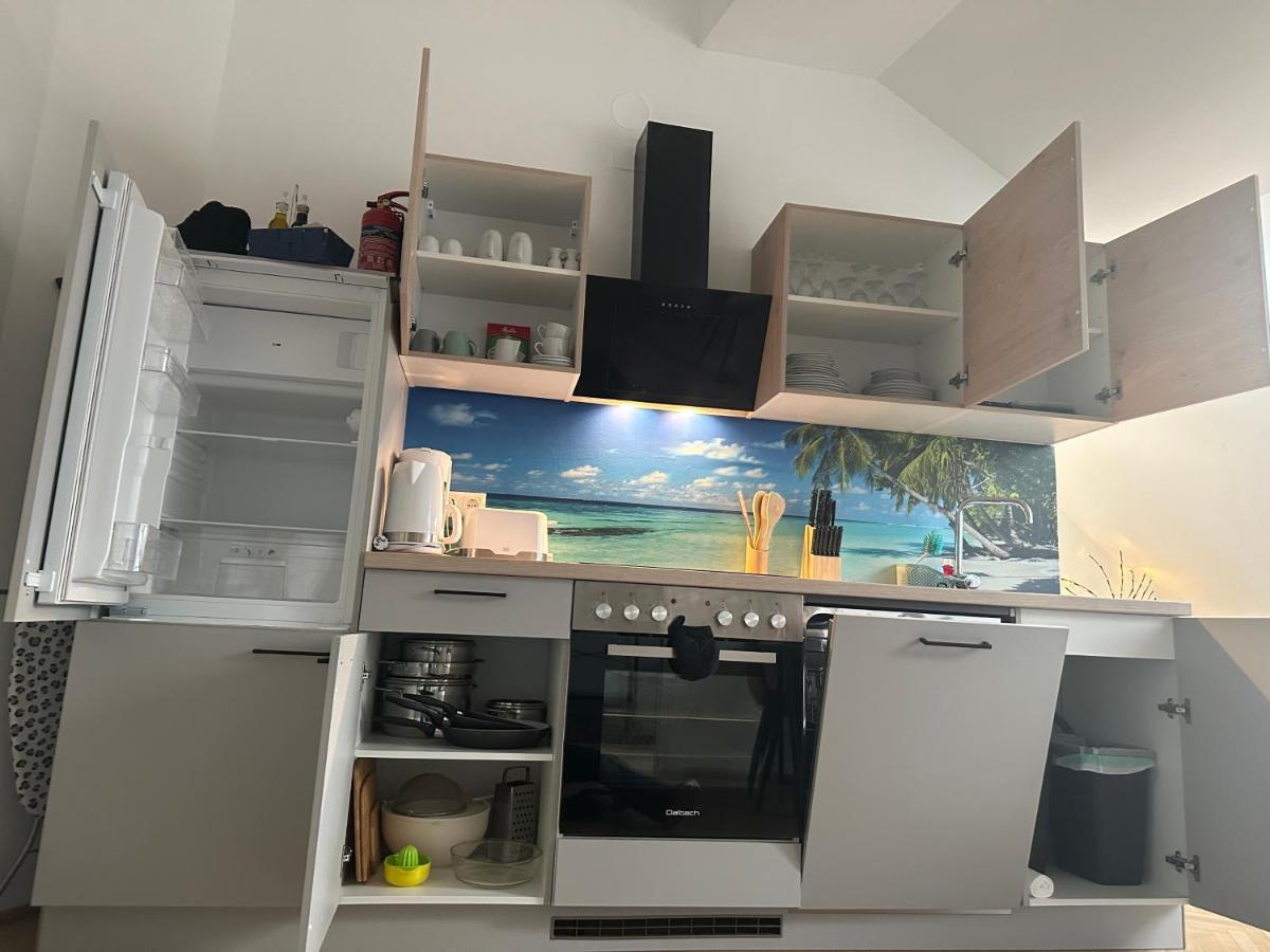 Klimatisiertes Dachgeschoss City Apartment In Zentrum Wiens Bagian luar foto